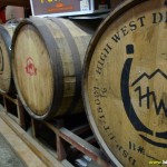 Des tonneaux remplis de bière